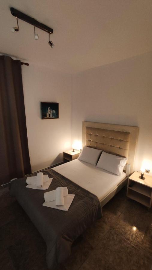 Alexander Apartments Nea Koutali Room photo